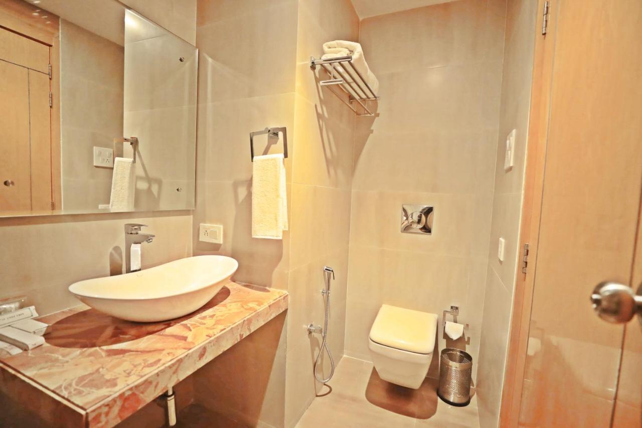 Bindiram Express By Shrigo Hotels Sitapur Muafi 외부 사진