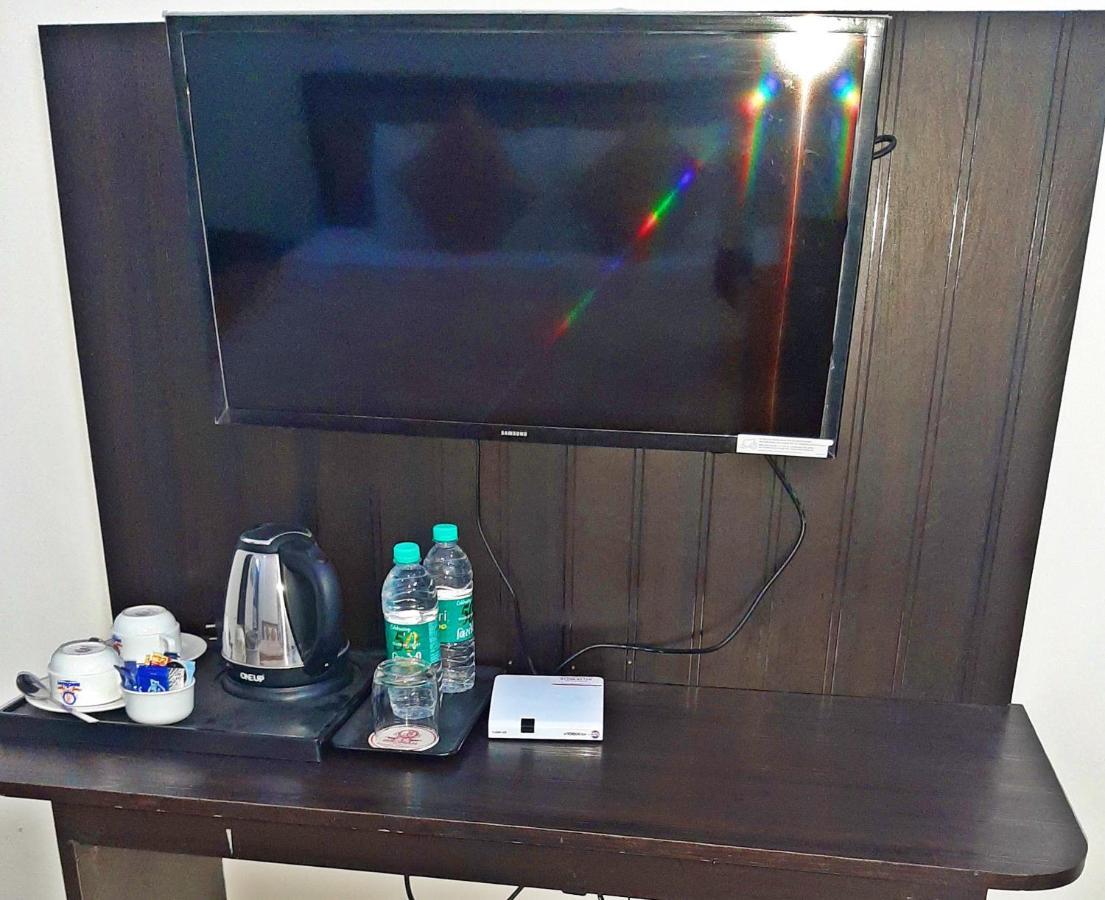 Bindiram Express By Shrigo Hotels Sitapur Muafi 외부 사진