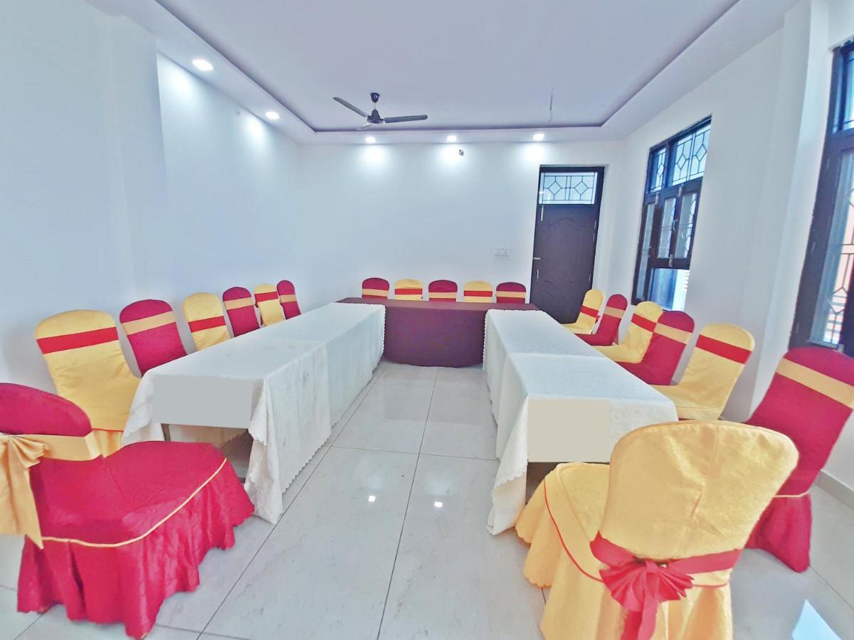 Bindiram Express By Shrigo Hotels Sitapur Muafi 외부 사진