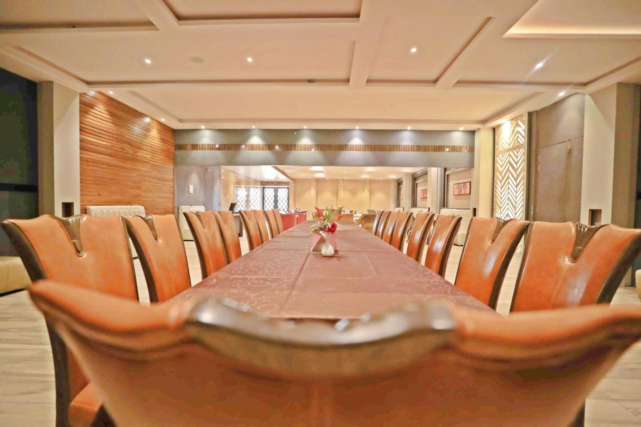 Bindiram Express By Shrigo Hotels Sitapur Muafi 외부 사진